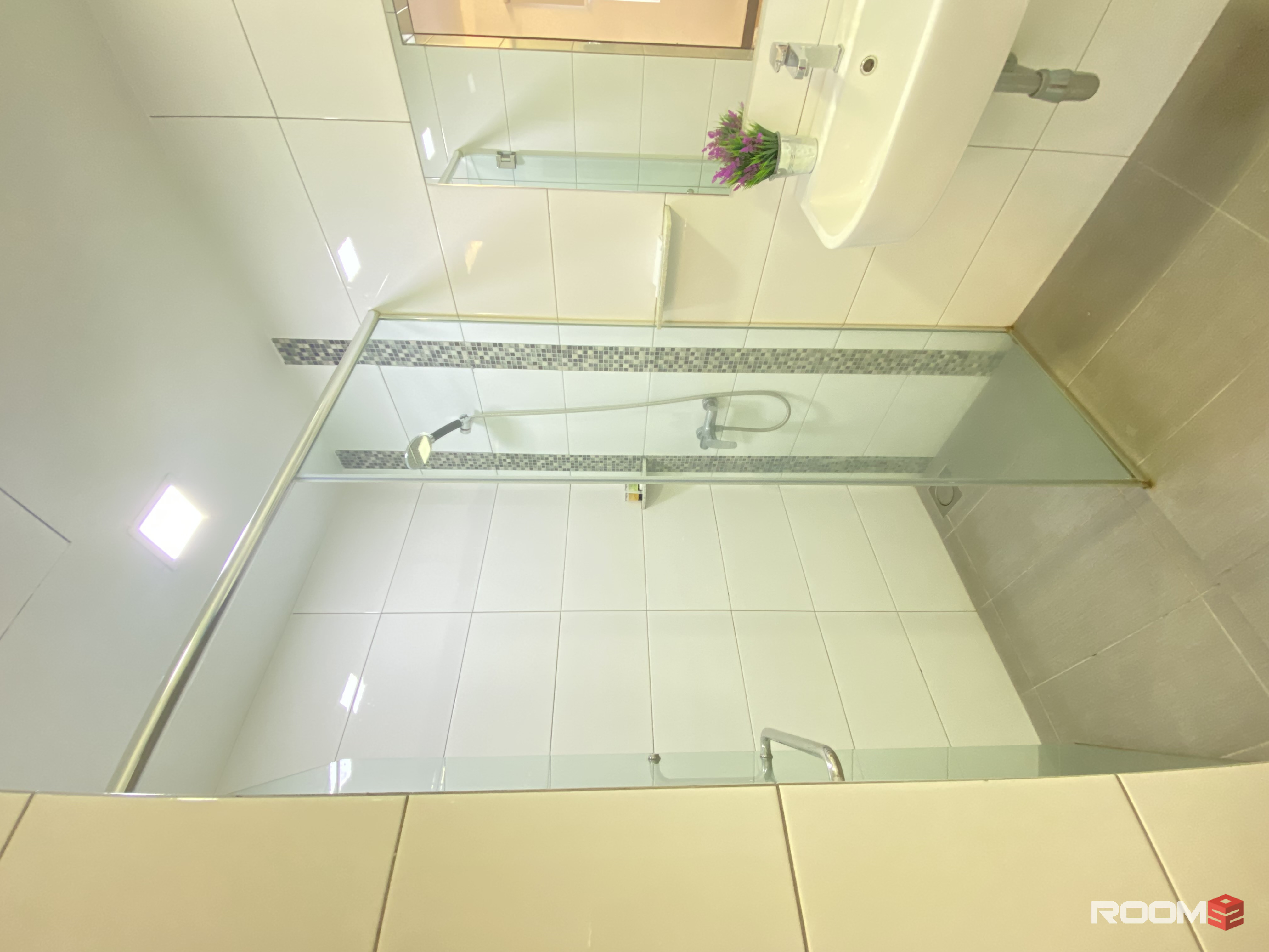 Room For Rent with RM800 at Bunkit Bintang Near Pavillion!