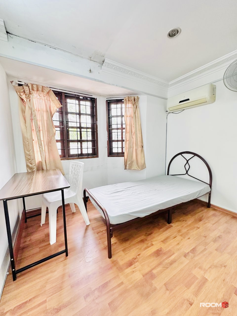❌No Deposit ❌ single room 3 min waking distance to @ Atria Shopping Gallery / Uptown Damansara / SS2