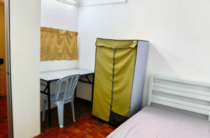 BU10 walk 100m to Centerpoint have original room with single bed😘🎀