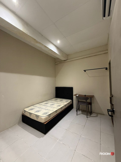 🏘 𝗛𝗼𝘁𝗲𝗹 Co-livin 𝗥𝗼𝗼𝗺 𝗙𝗼𝗿 𝗥𝗲𝗻𝘁 @ Jalan SS3 🏘