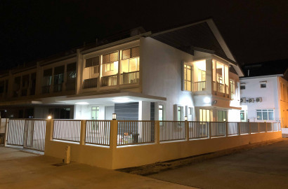 Corner House (Middle Room) to Rent at Bandar Rimbayu