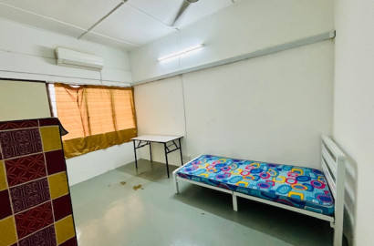 Landed Room For Rent At Taman Bukit Mayang Emas