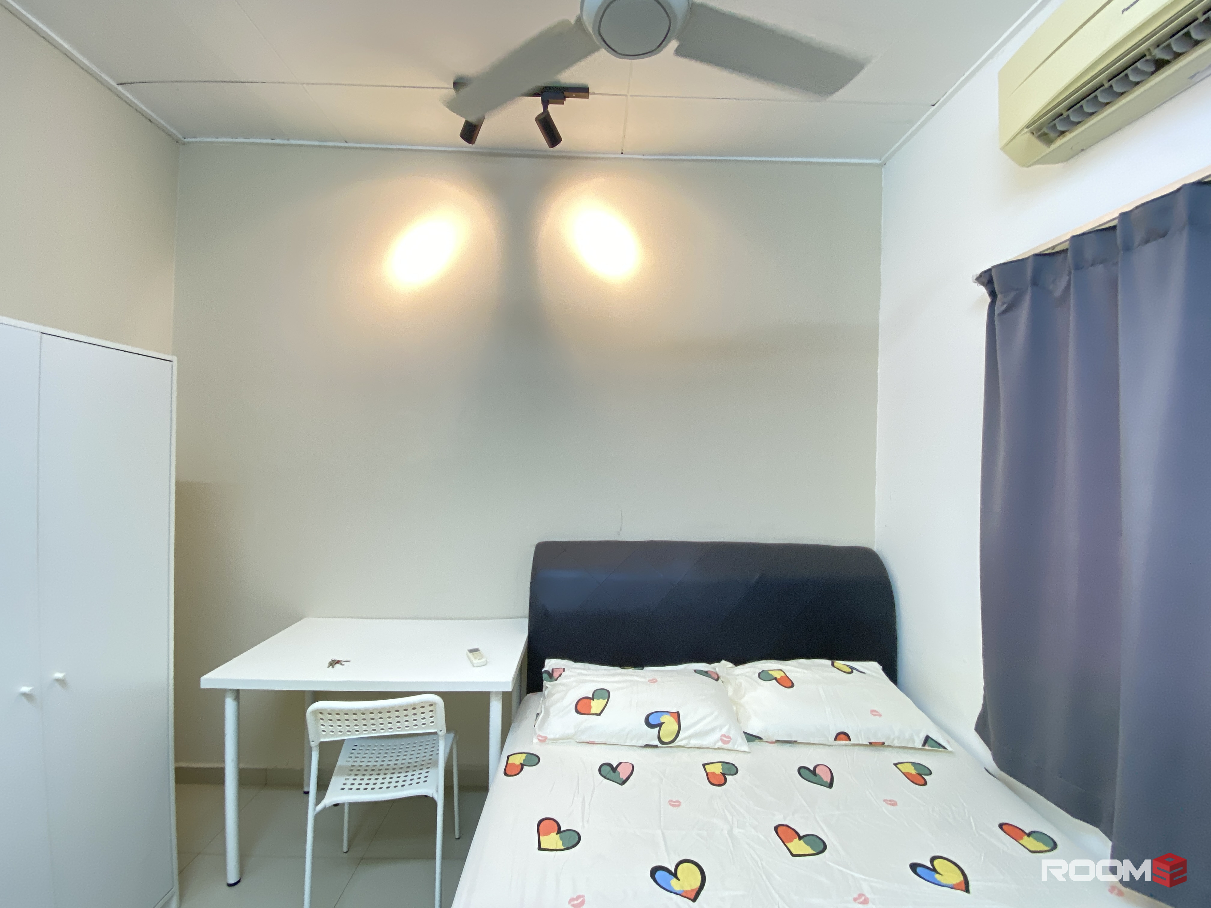 Promotion 20% off on first month rental.Middle Room at Pusat Bandar Puchong, Puchong