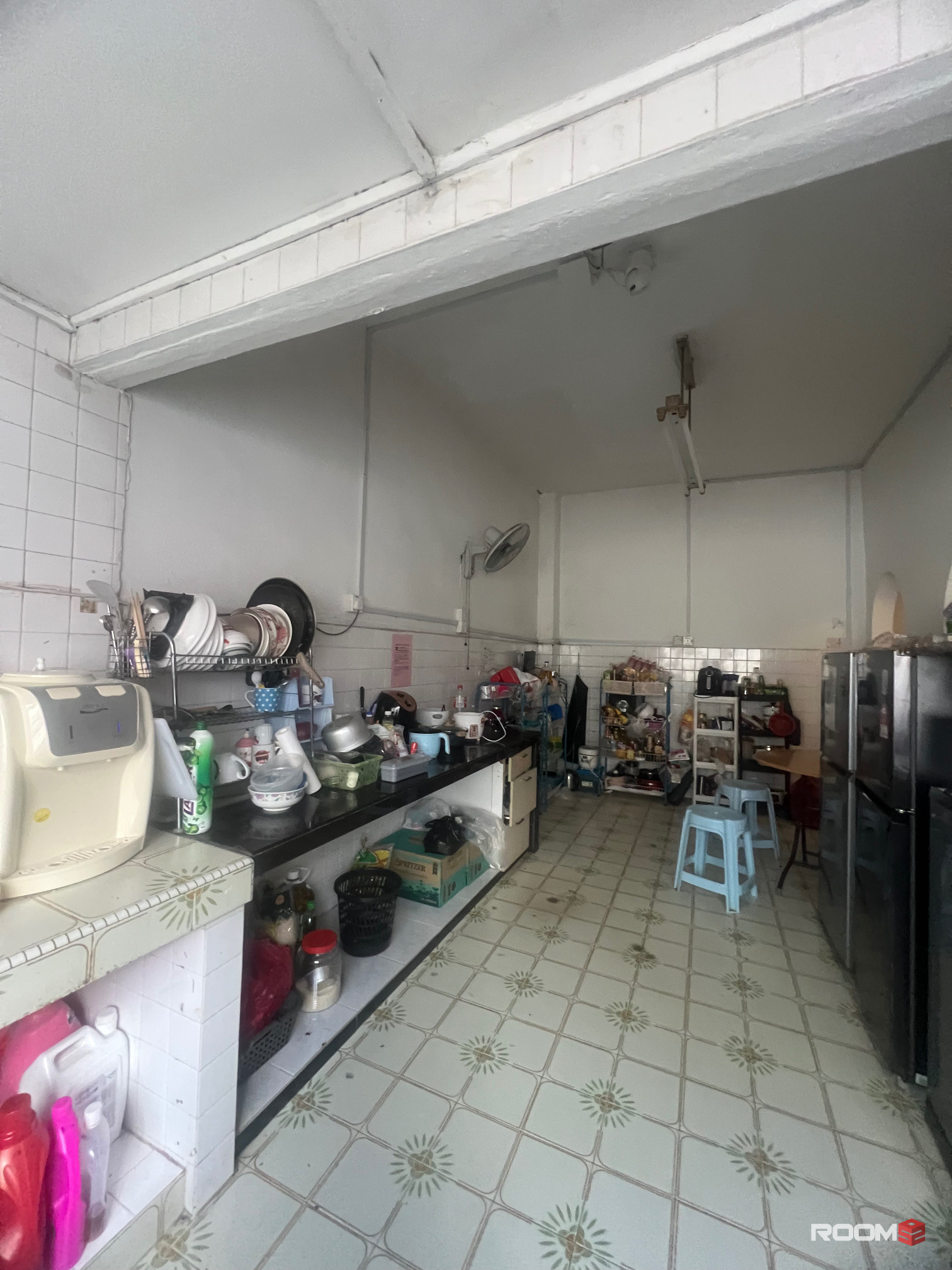 Location Nearby SS18 LRT Station & Easy Access Shuttle Bus. Room Available at SS14, Subang Jaya🔁🚝