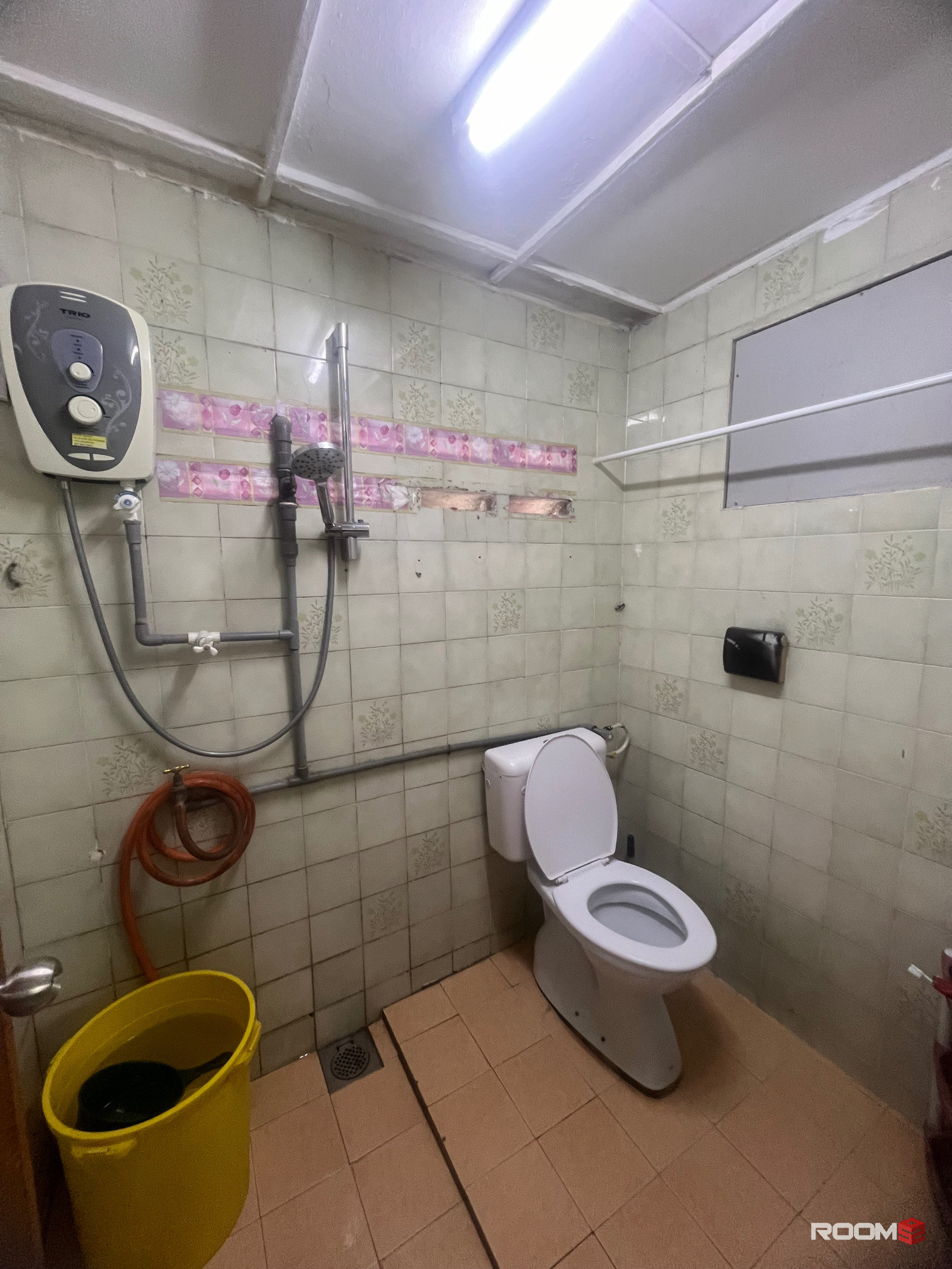 Location Nearby SS18 LRT Station & Easy Access Shuttle Bus. Room Available at SS14, Subang Jaya🔁🚝