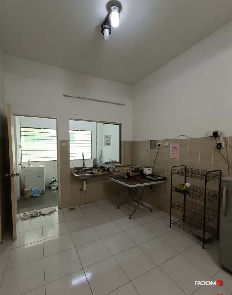 Offer ❗ Bilik Sewa Murah with Air-Cond ❄️ at Bukit Rimau Shah Alam