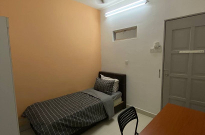 Comfy & Furnished ✅ Middle Room w Private Bathroom 🛁 @ PJS7, Bandar Sunway