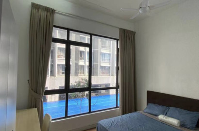 [Private🛁] Master Room for Rent @Utropolis SUITES 1 Shah Alam beside UOW, 🆓💧📶🧹