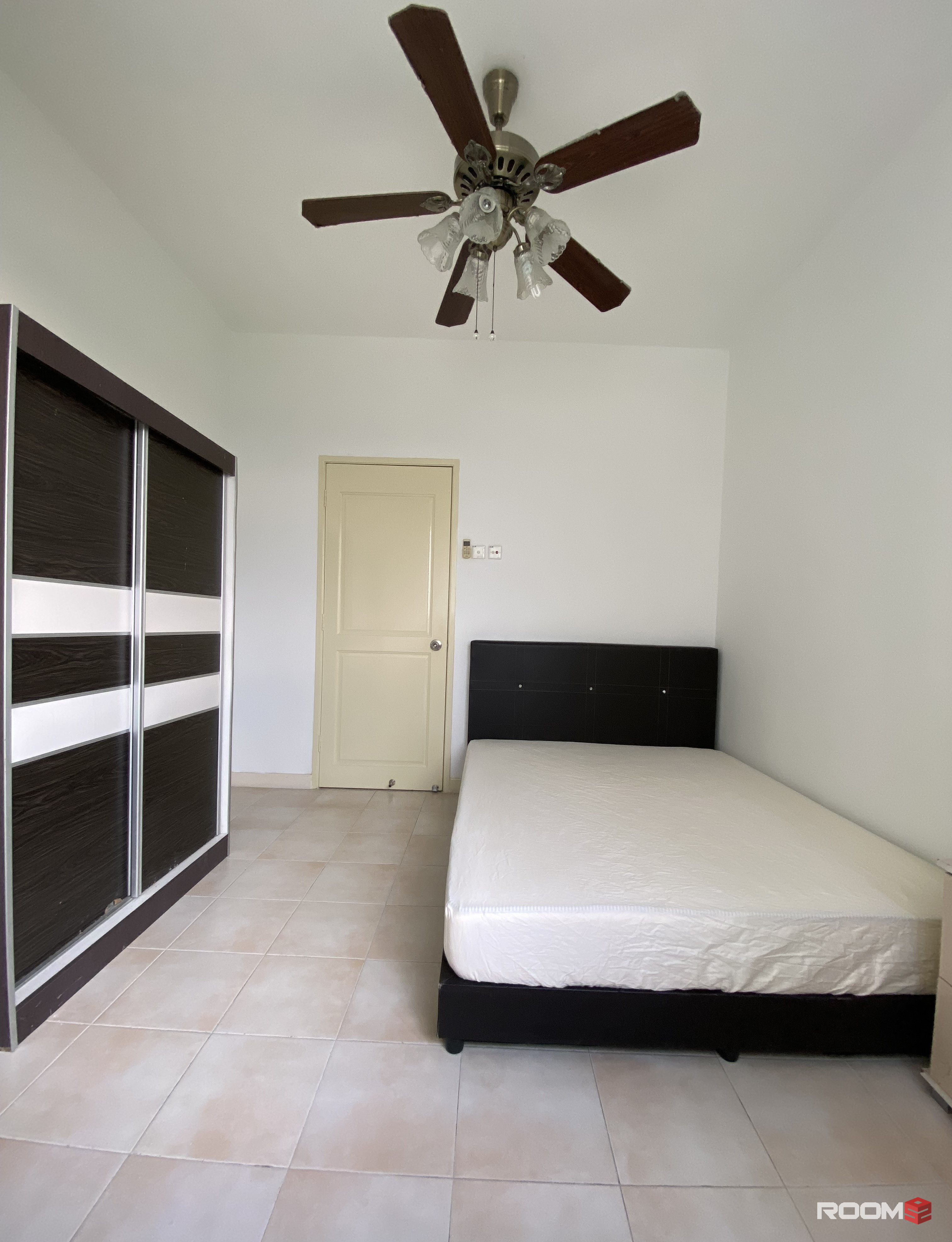 CASA TROPICANA CONDO – middle room with golf view *Great offer until 10 June*