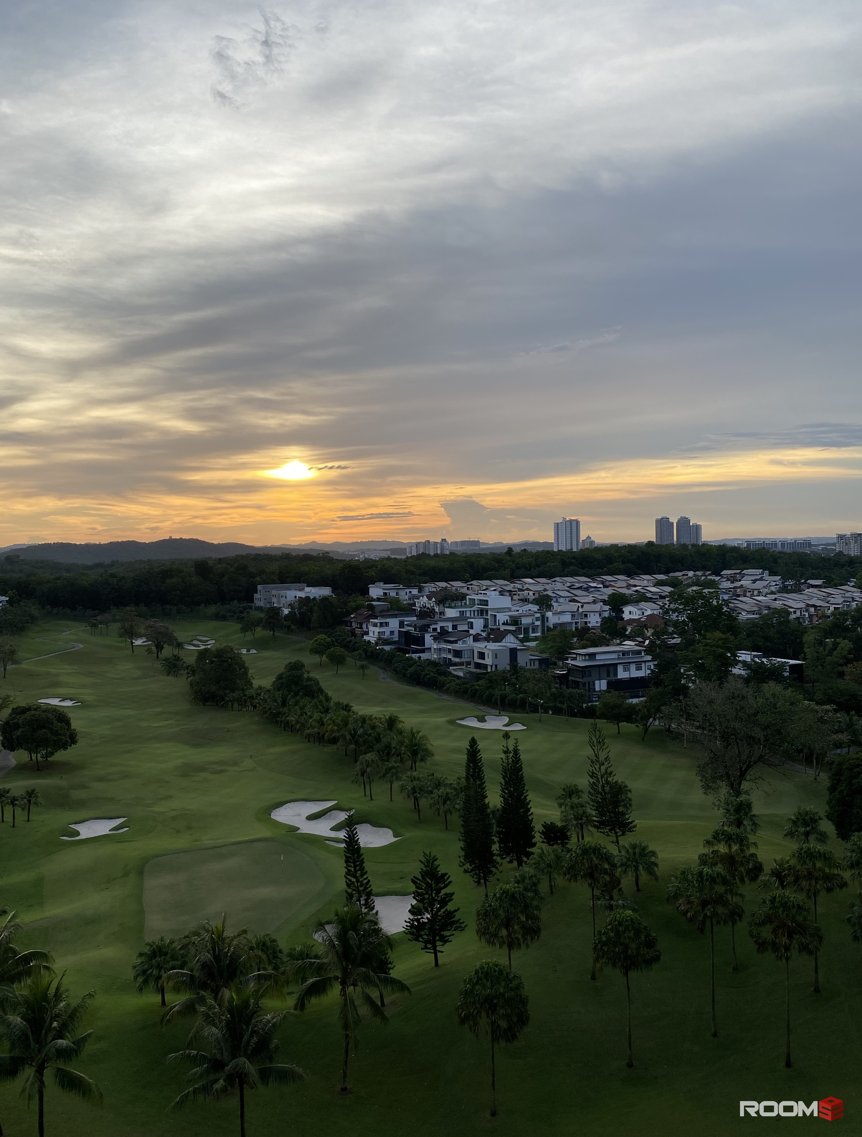 CASA TROPICANA CONDO – small room with balcony & golf view