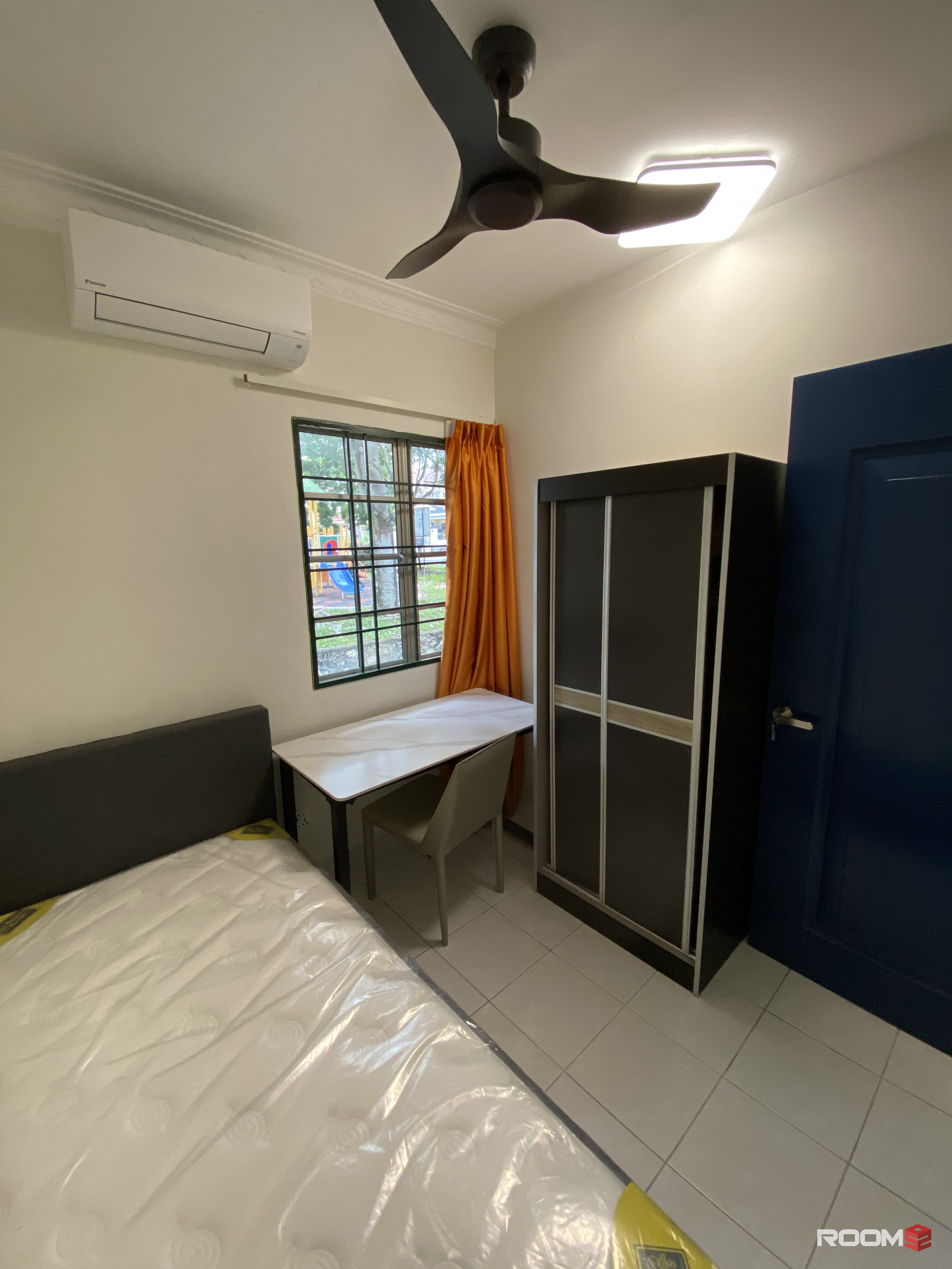 Bandar Puteri 7, Puchong - Female Single Room for Rent
