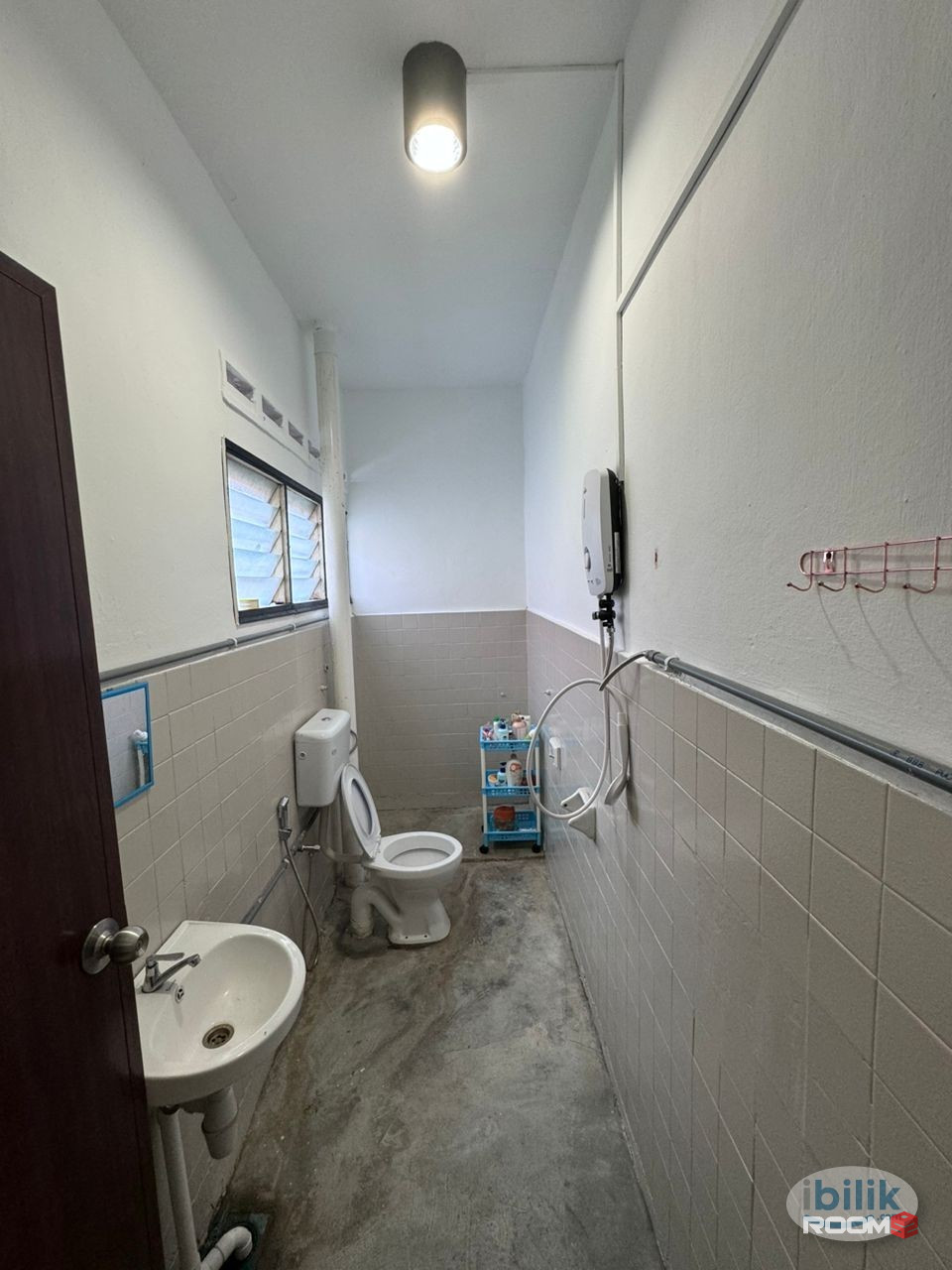 0 deposit option, cheap and cozy private room,Next to CIQ