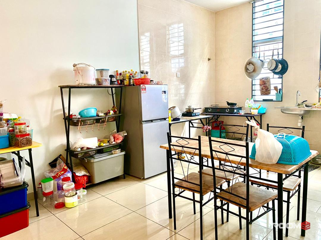 *(LAST UNIT)* ~ Single Room at Bangi, Selangor, [FOR MALE 🔥] ~ (Bilik Sewa Bangi, BSP, Bangi Avenue, KUIS, Agensi Nukle