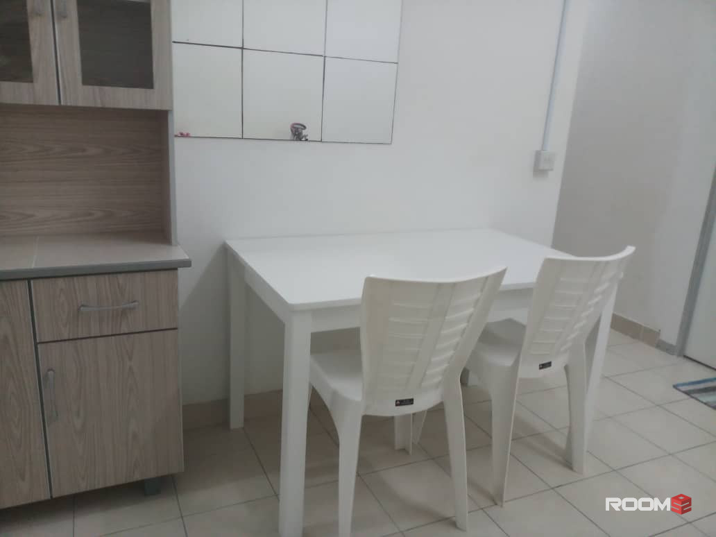 Master Room for rent at Setia Alam Akasia Apartment (include utilities)