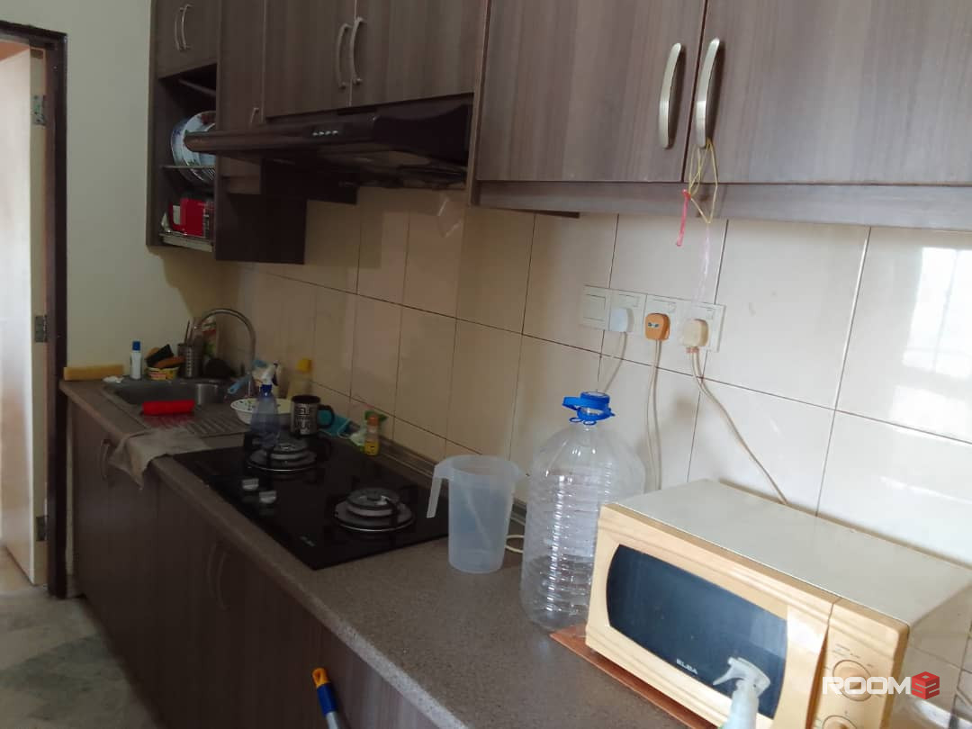 Indah Villa Small Room For Rent