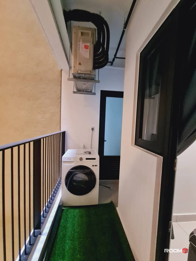 [Bilik Sewa Cozy & Privacy] , [Bilik Medium] ,  [MRT & LRT Maluri]  Parc 3 , Cheras Maluri , MYTOWN , IKEA , Mid Valley