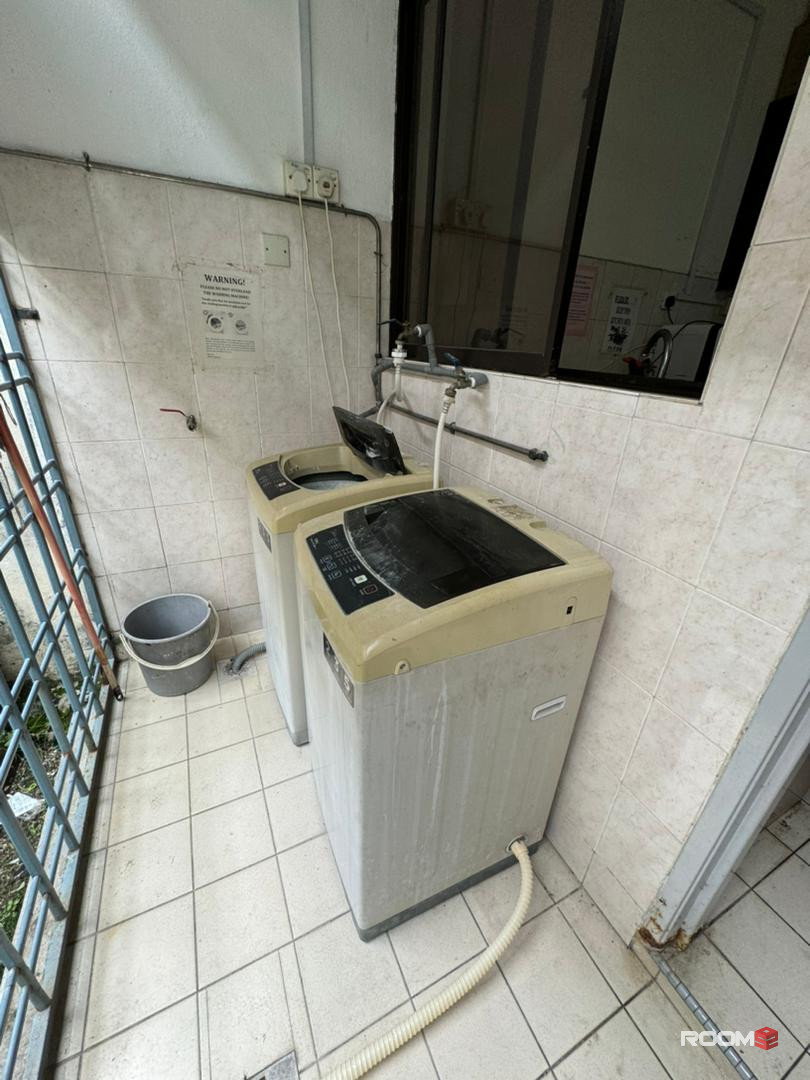 1 Month Deposit ❗❗❗❗ Private room with window/ Without window For Rent In Klang Valley