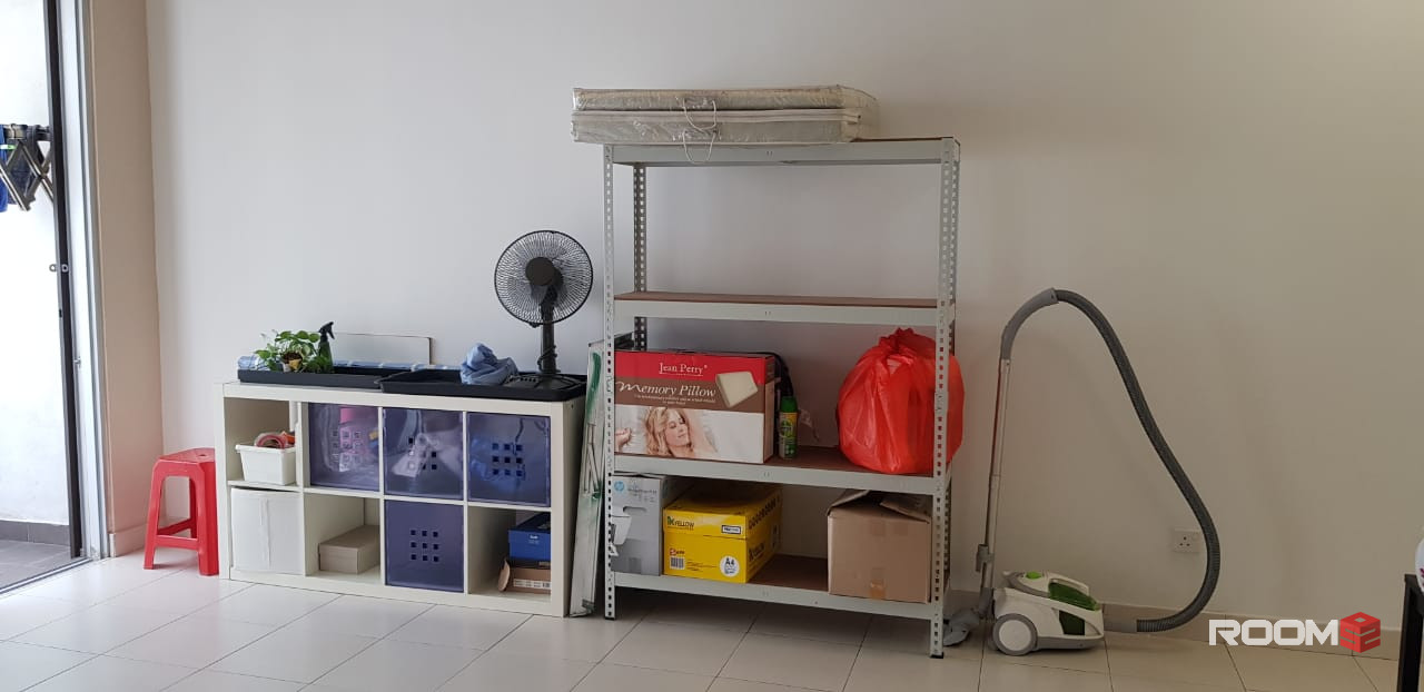 Small Room Female unit to rent