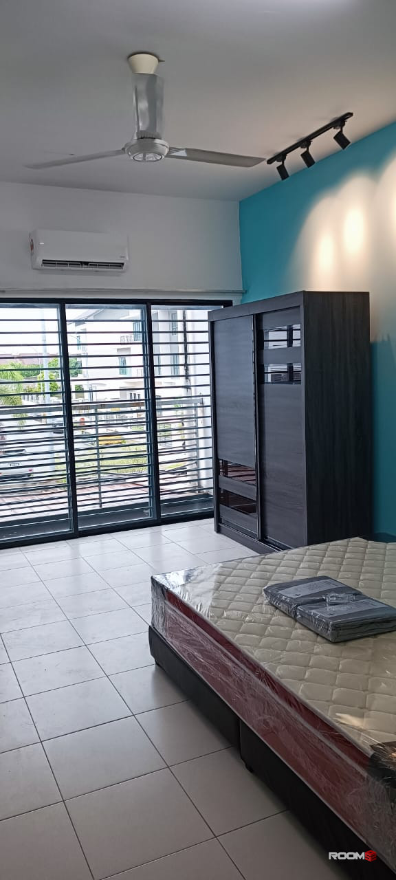 Bandar Puteri Klang Master Room
