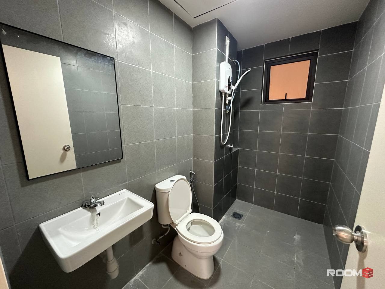 📍Vierra Residence - Brand New Rooms for rent 🚗8 mins to Pavilion Bukit Jalil