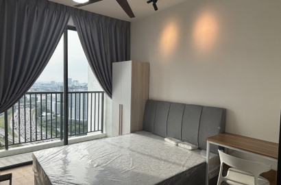 🔥EduMetro, USJ 1, Subang, NEW CONDO Medium Room🔥Fully Furnish NEW 10” Mattress Aircond Wardrobe Table Chair