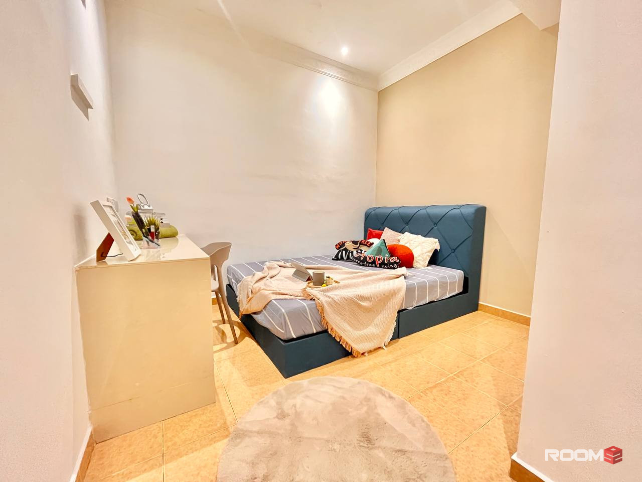 👍🏽 On A Budget 💰🥺? Click here for ZERO DEPOSIT Room at Melawati ! Near Melawati Mall !