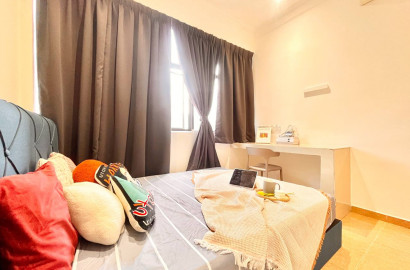 Work At Melawati ? Room With Walking Distance To Melawati Mall 🚶⚡