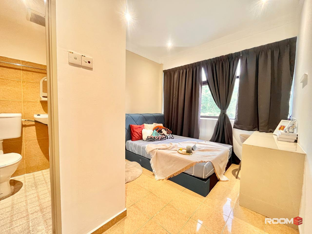 Work At Melawati Mall? Room With Walking Distance To Melawati Mall 🚶⚡