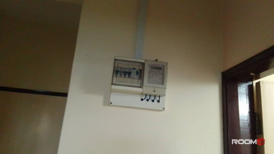 Bandar Sunway Indah Villa Medium Room For Rent
