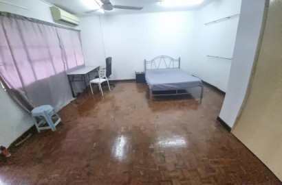 🏡🛌 Master Bedroom for Rent @ SS22 Damansara Jaya Landed House 🏡🛌❗️