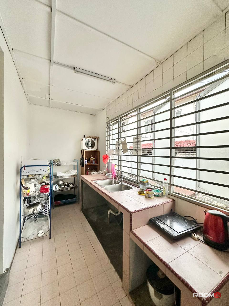 PJ SS2, Aircond Room🛌 Fully Furnished, Wifi Provided!