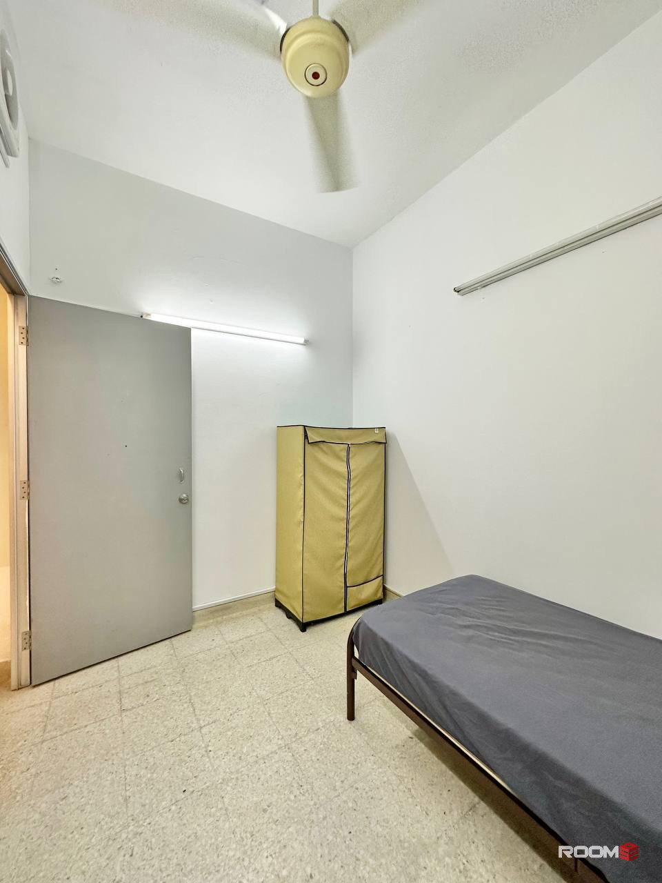 PJ SS2, Middle Room🛌 Fully Furnished, Wifi Provided!