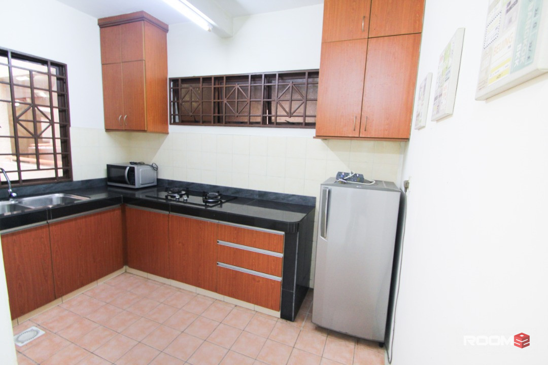 [NO DEPOSIT] Master Room with Private Bathroom