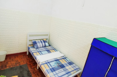 Single Room Rent with One Month Deposit in Bandar Utama 6mins MRT Station