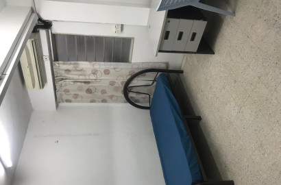 Middle room for rent Walking distance to SS15 LRT Station❗❗