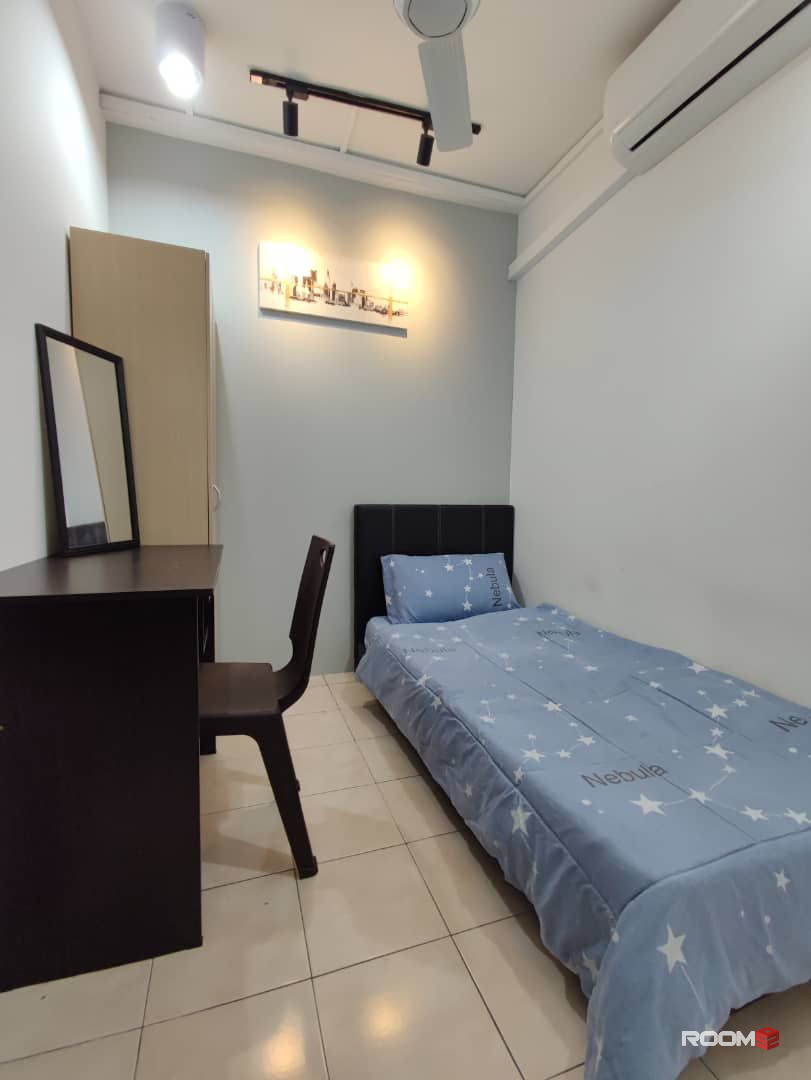 Cozy Room FOR RENT  (Damai Apartment @ Subang Bestari)