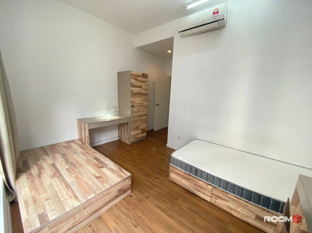 Private Shared Bedroom💥for RENT in Shah Alam, Paramount Utropolis Glenmarie!!