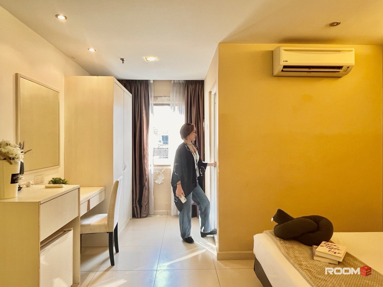 Find Room Rent At Jalan Alor Street Food? 🧐🍱 Let's Try Us Now 👍🏽 Near To LRT & MRT 🚝