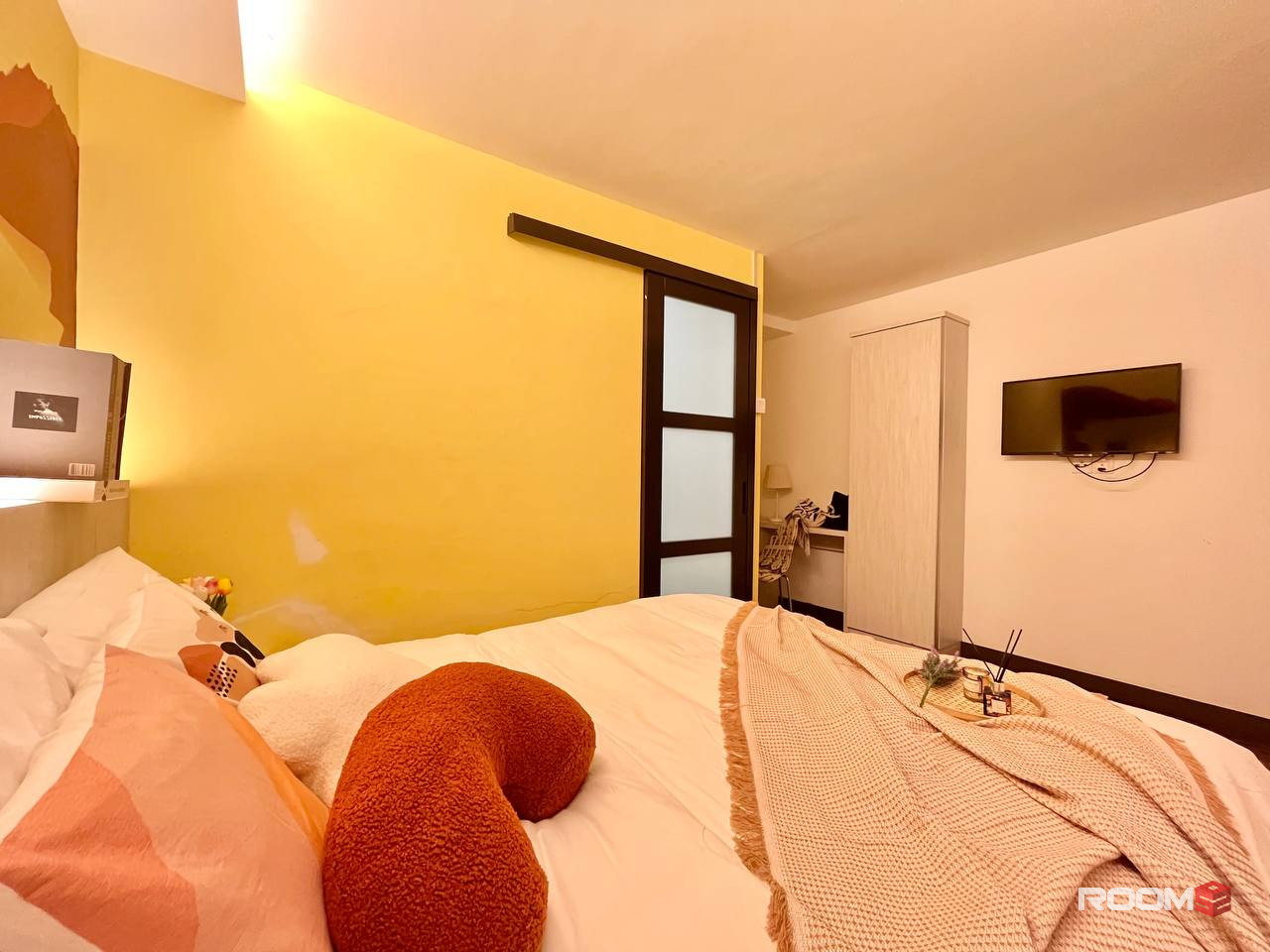 Afraid Of Previous Housemate? 😱 Comfy Room For Rent At Maluri KL 😍 With Private Toilet 💯