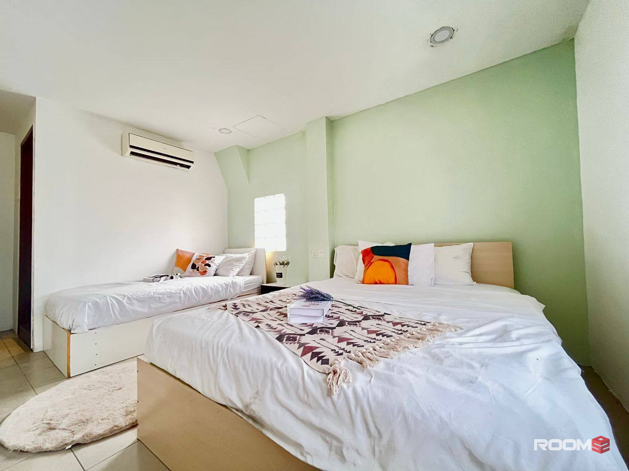BUDGET CIPUT ? 🐌 Tapi Nak Bilik Besar muat 3 orang? 🙌🏻 Hubungi Kami Untuk Bilik Tanpa Deposit Di Maluri 🙌🏻 Berdekat