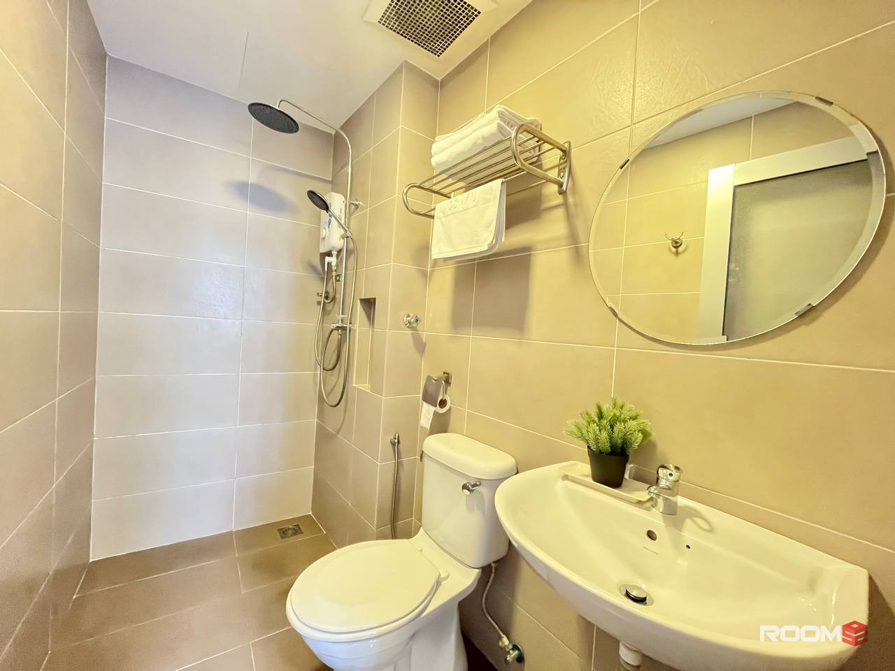 🧐 Looking For A Luxury Place? 🤑 💡 🧘🏻‍♀️ Try Us Now! At Setapak 😍  You Won't Regret 💯