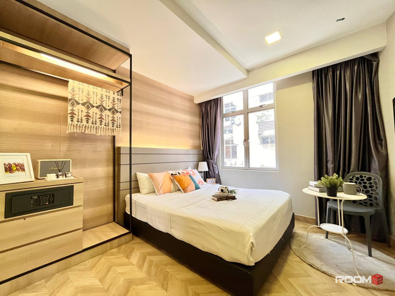 🧐 Looking For A Luxury Room 🤩 With Complete Furnished? 💯 🧘🏻‍♀️ Try Us Now 🖐🏻 Near To Aeon BIG 🛒