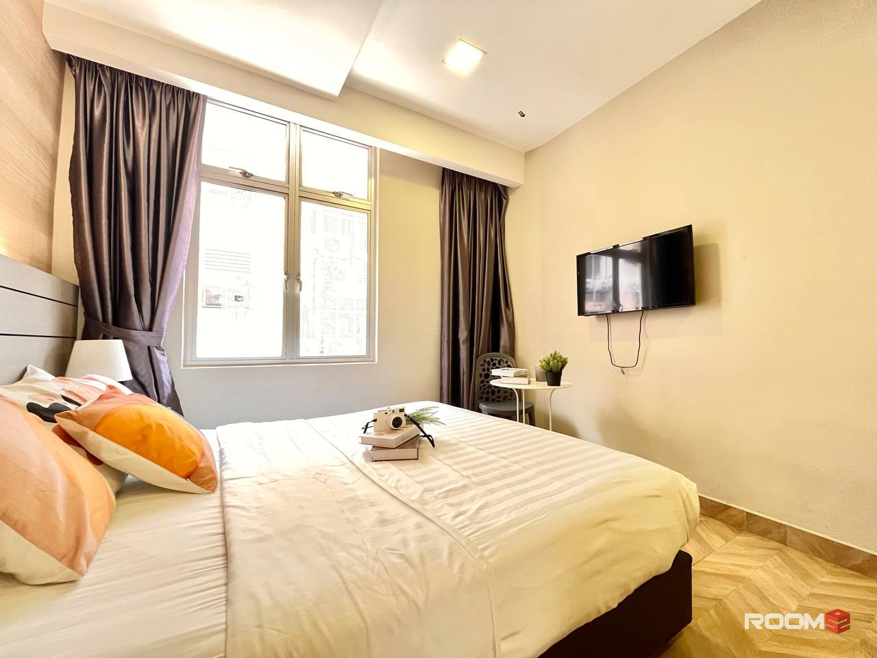 🧐 Looking For A Luxury Room 🤩 With Complete Furnished? 💯 🧘🏻‍♀️ Try Us Now 🖐🏻 Near To Aeon BIG 🛒