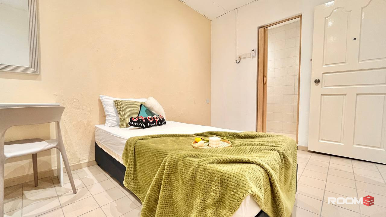 Save 🤝 2 Month Deposit 💰 Rent Room With True Agent 🛏💯 With Private Toilet 🛁 Limited ‼️