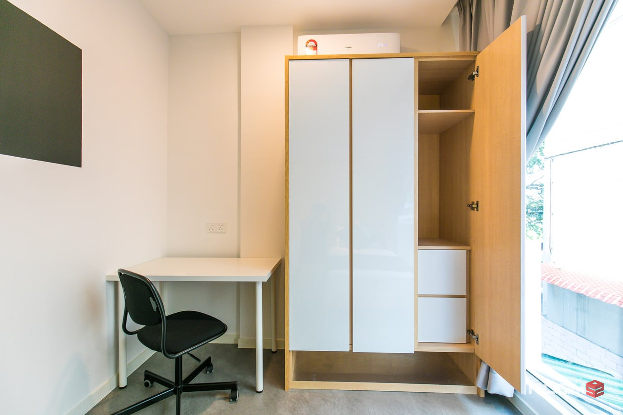 "Convenient Maluri Room Rental 🏠 - Perfectly Located Near Bus Route to Bukit Bintang. 🚍