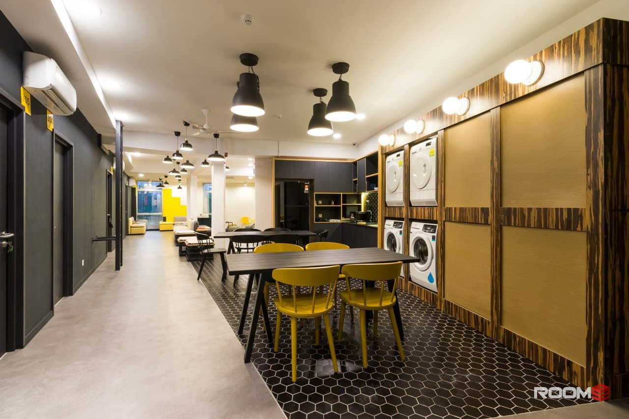 Nicely Modern Design 🌟 With Spotlessly Clean 🧹 At UDU Maluri 👍🏻 Near To MRT & Bus Station 💯