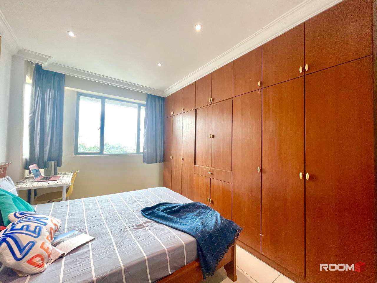 😱 Don't Miss Out This Chance ‼️ ZERO Deposit Room In PWTC Area 😍 Contact Us Now 👍🏻 Limited ‼️ At Bistari Condo