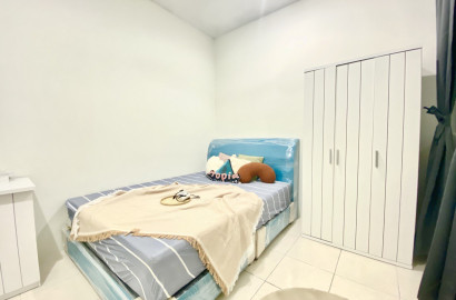 Love Food Hunting? 🍱 Find Place To Stay Near Public Transport? 🚄🚌 Rent With Us At Petaling Street 🗾