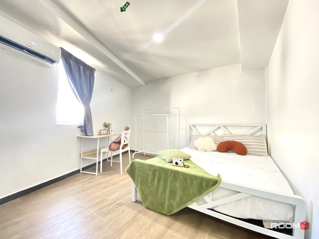 Study At UNITAR ? 🎓 Rent With Us Room Near LRT And UNITAR 🏙️🚝