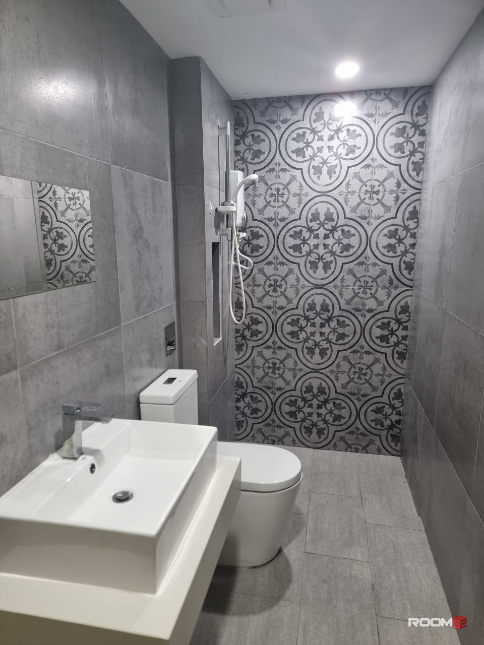 New Renovated Good Location Single Room Arte Mont Kiara near Publika, Solaris, Hartamas, Arte, KL City, Sentul